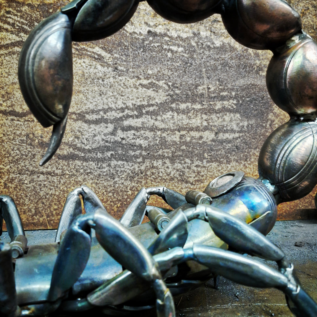 Scorpius (scorpion sculpture)